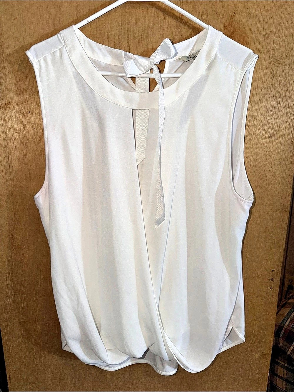 Hawthorn White Sleeveless Blouse Size XS Like New